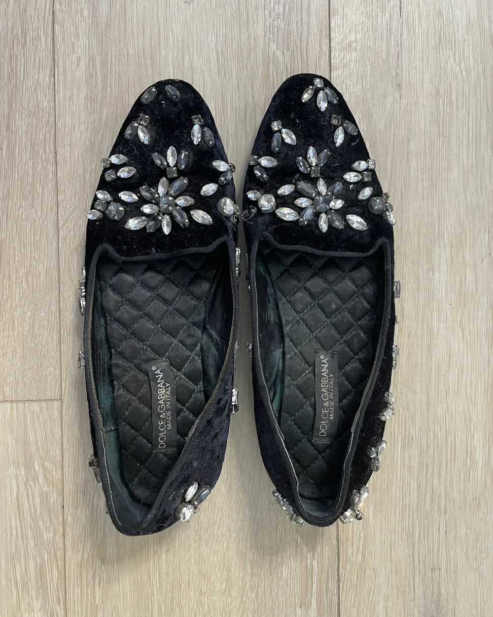 Dolce and Gabbana crystal-embellished black velvet flats, size 39