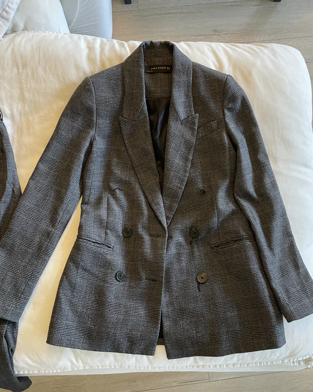 Zara checkered blazer and trousers set, size XS